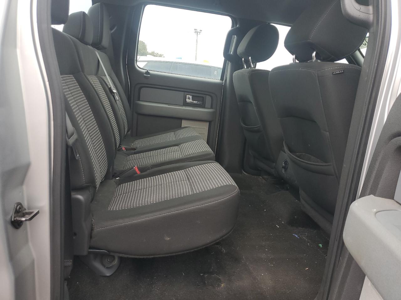2014 Ford F-150 - Image 10