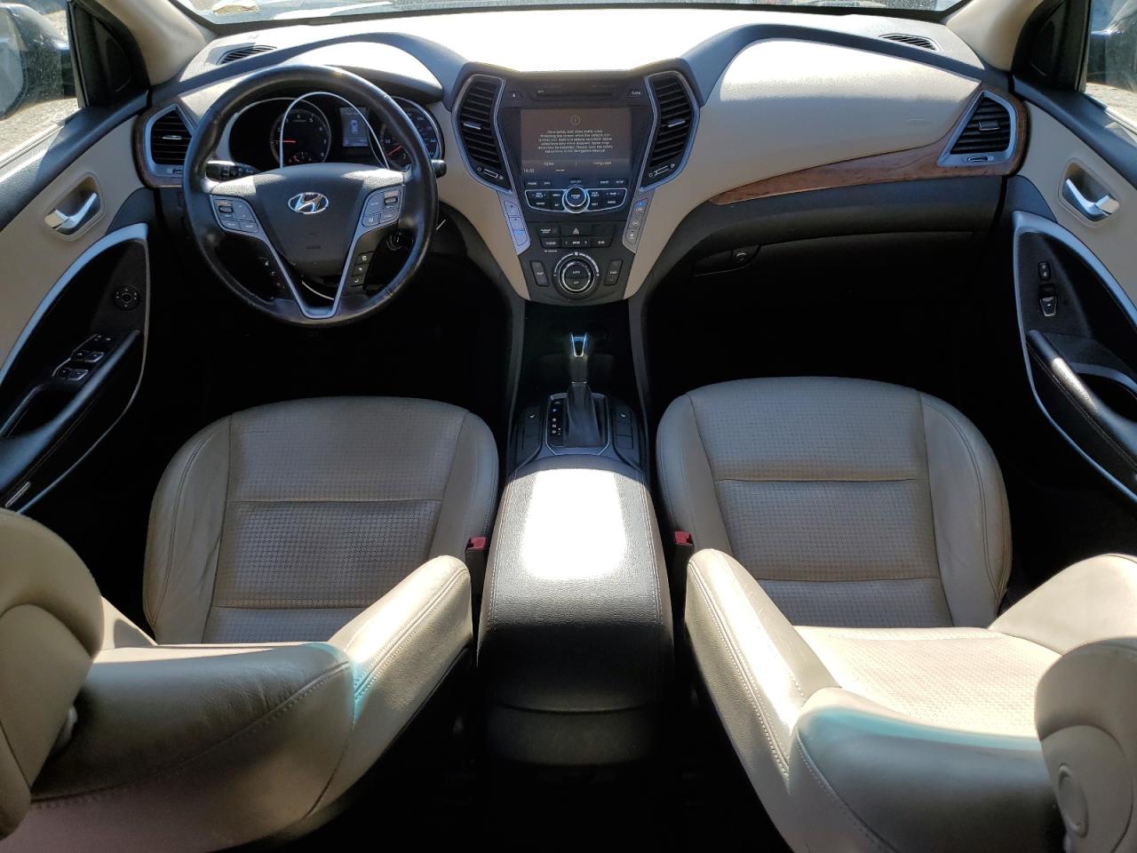 2013 Hyundai Santa Fe - Image 8