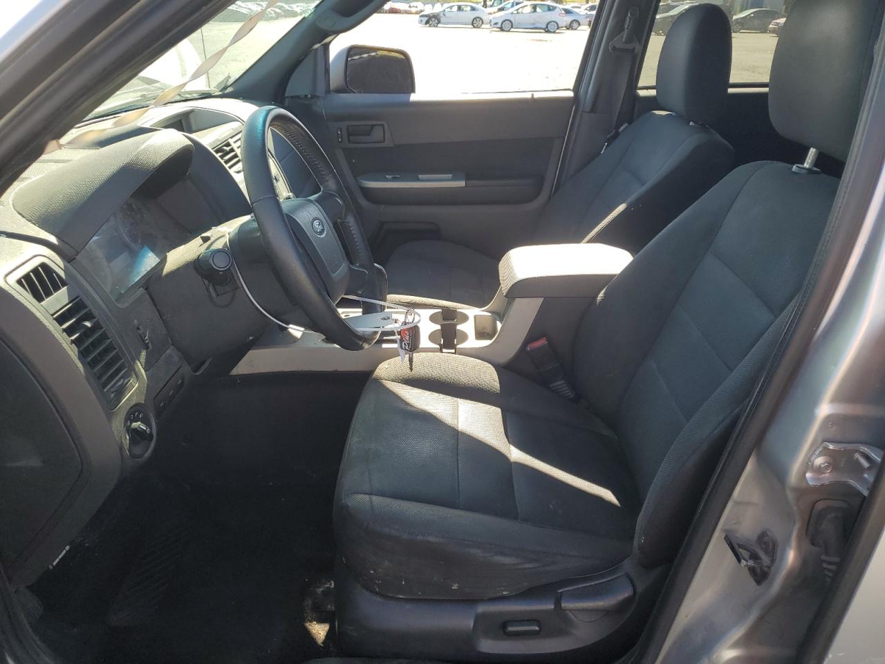2009 Ford Escape - Image 7