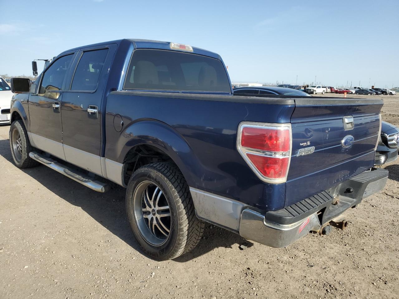 2010 Ford F-150 - Image 2