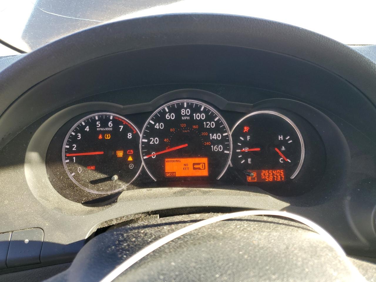2010 Nissan Altima - Image 9