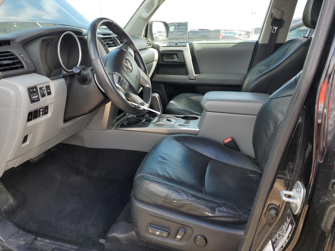 2011 Toyota 4Runner - Image 7