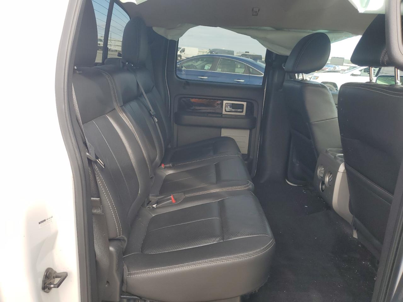 2010 Ford F-150 - Image 10