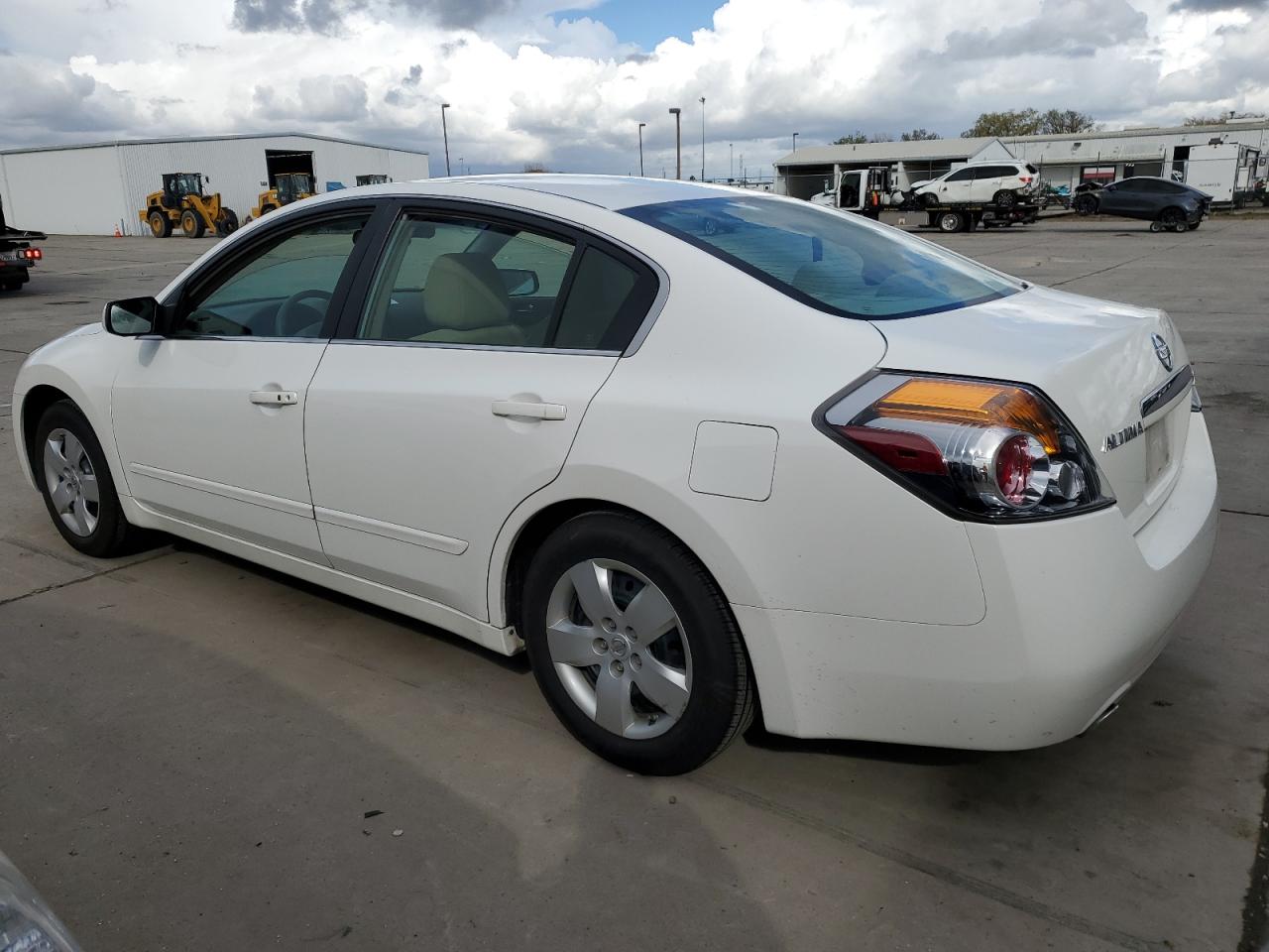 2007 Nissan Altima - Image 2