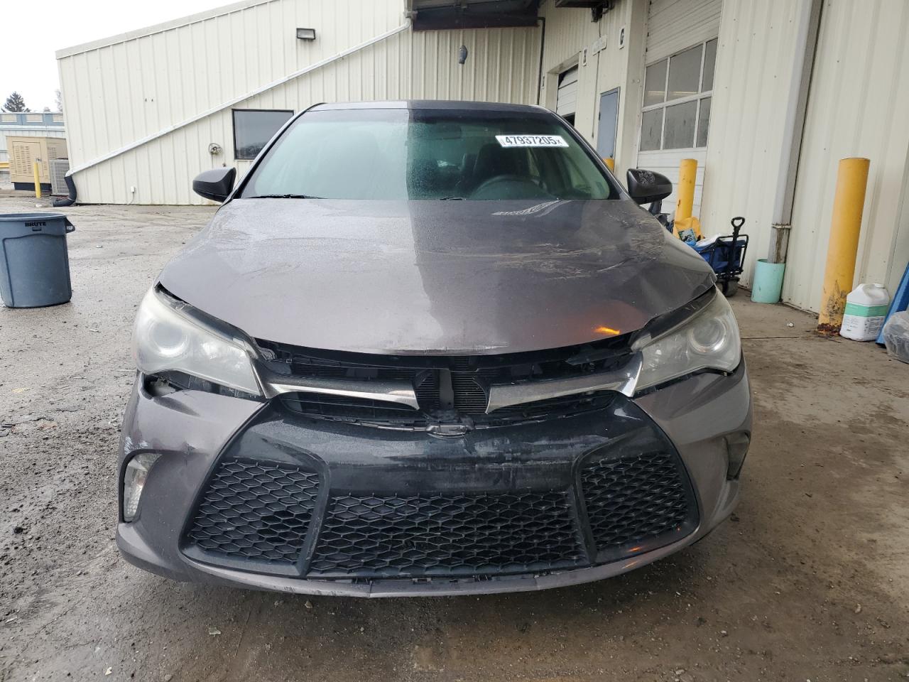 2017 Toyota Camry - Image 5
