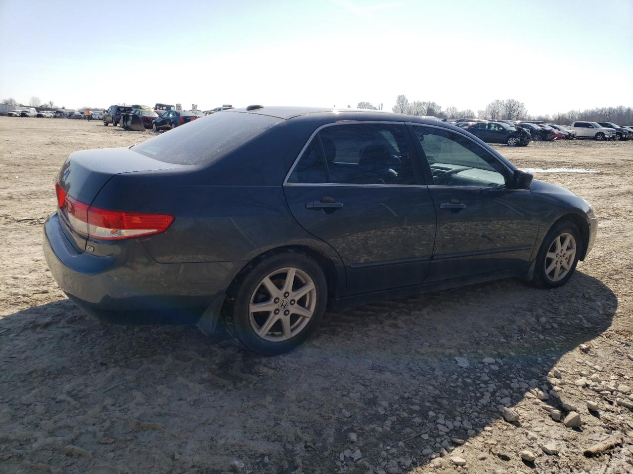2004 Honda Accord - Image 3