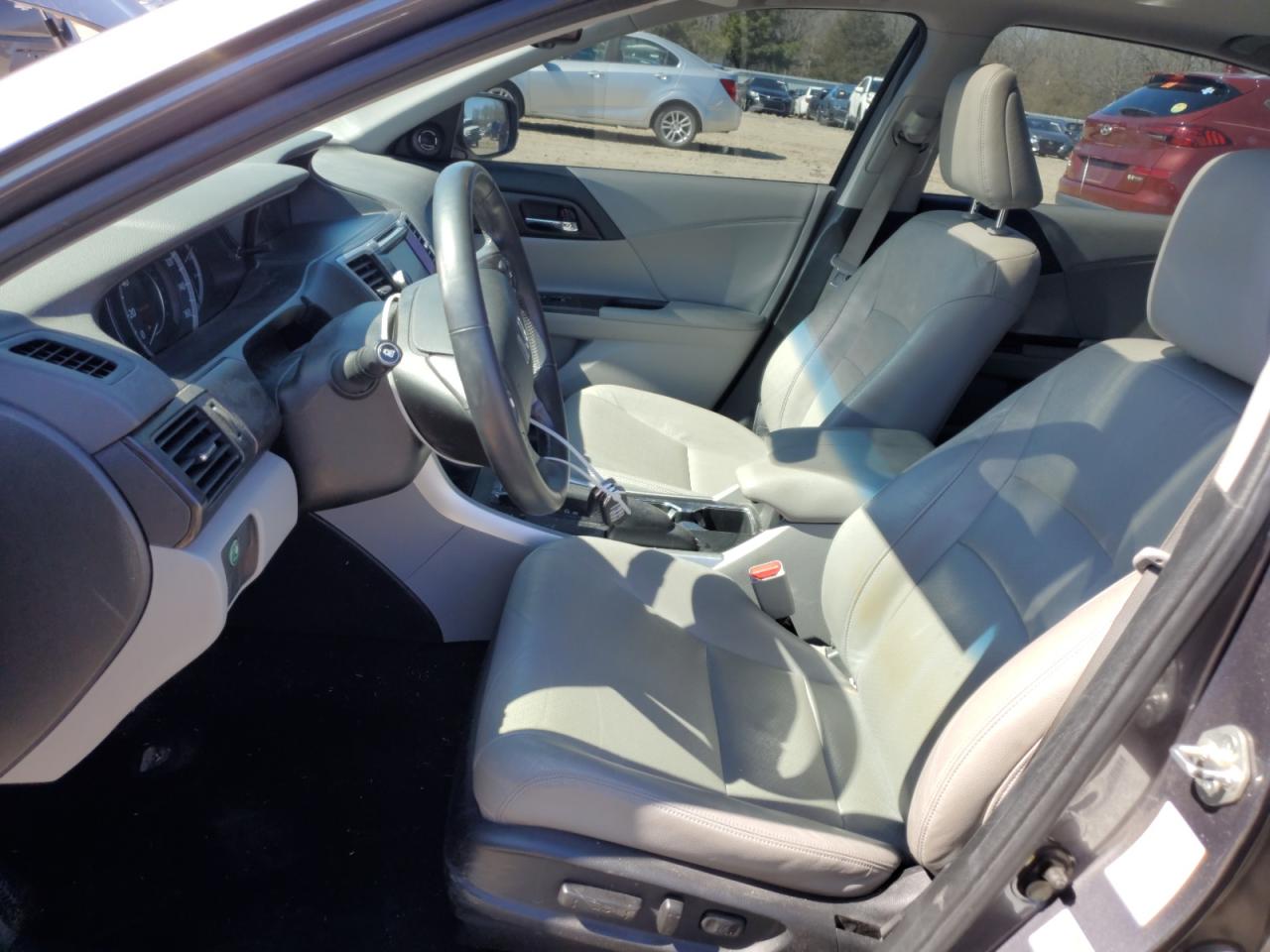 2013 Honda Accord - Image 7