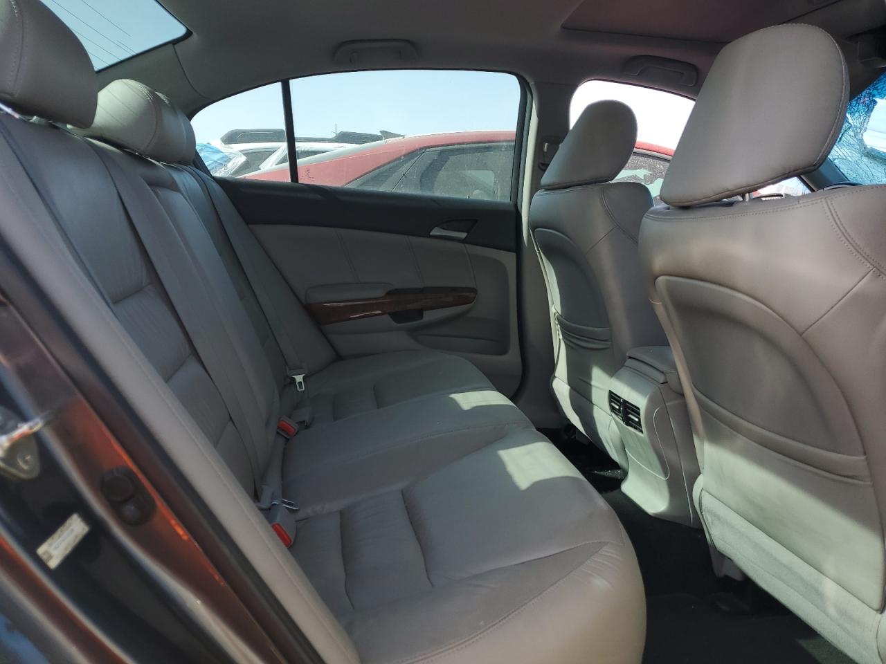 2012 Honda Accord - Image 10