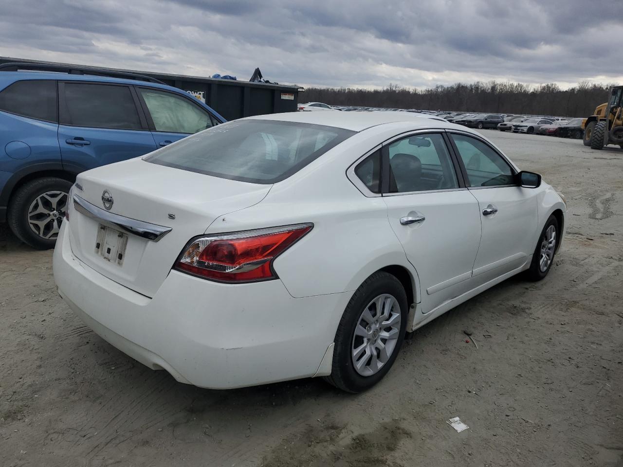 2015 Nissan Altima - Image 3