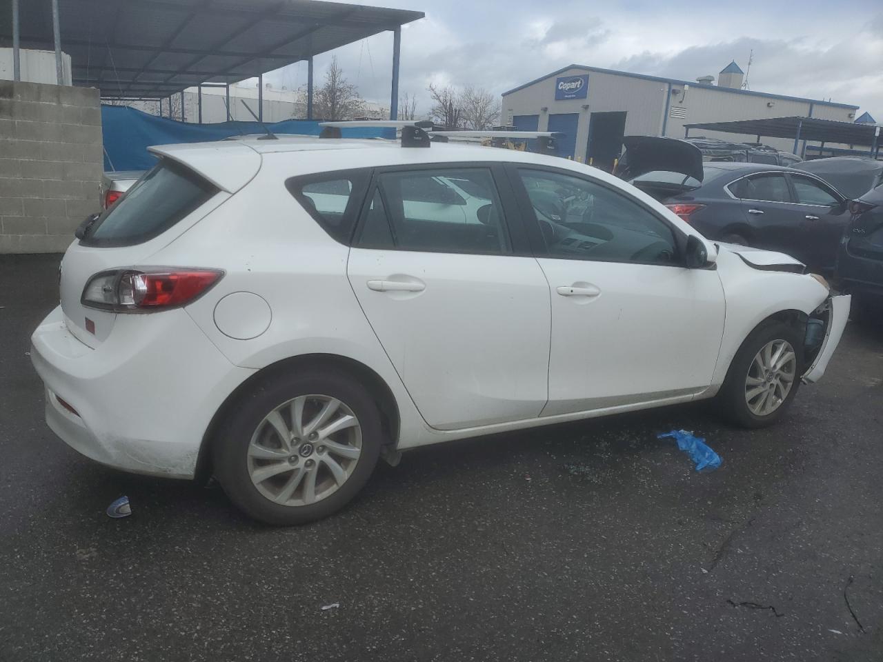 2013 Mazda 3 - Image 3