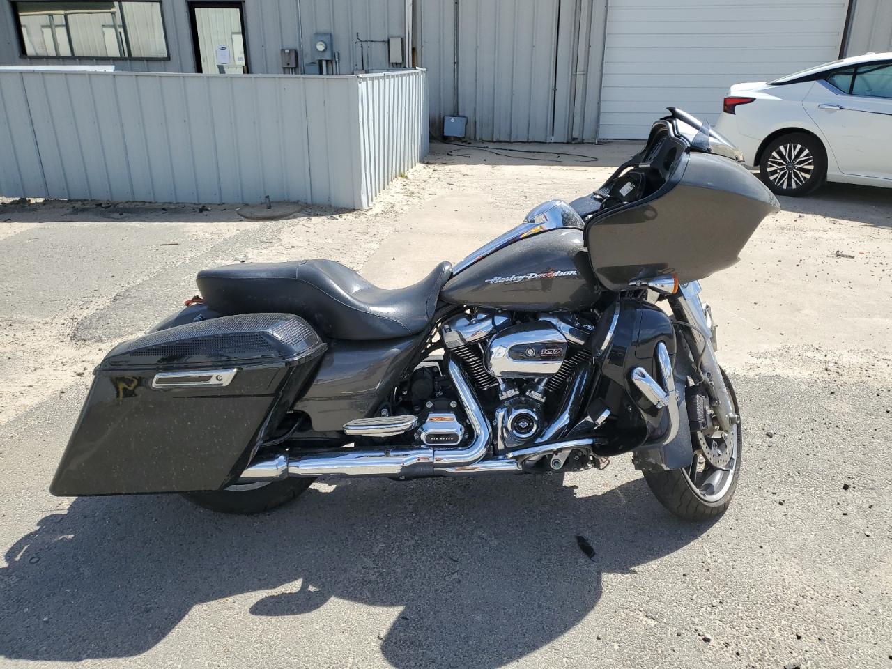 Conway, AR에서 판매 중인 2019 Harley-Davidson Fltrx  - Front End