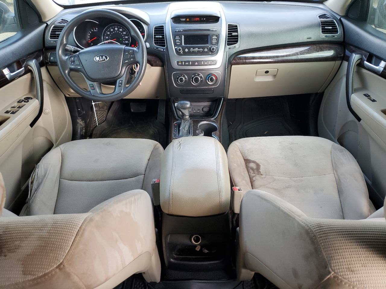 2014 Kia Sorento - Image 8