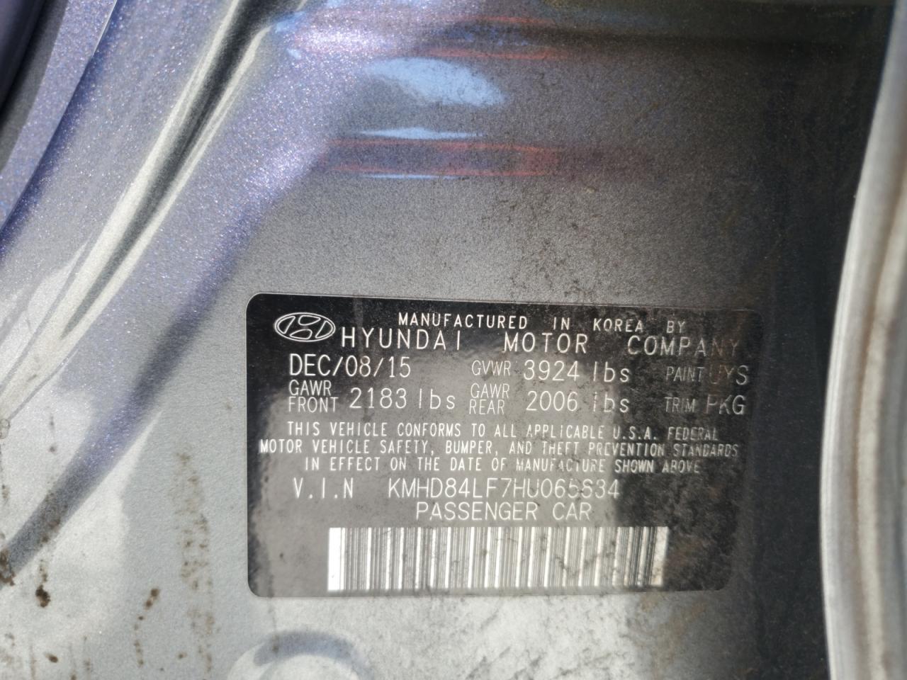 2017 Hyundai Elantra - Image 12