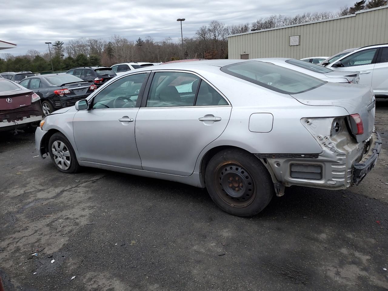 2009 Toyota Camry - Image 2