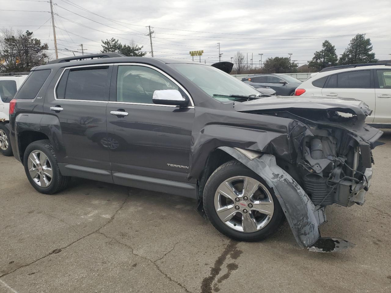 2015 GMC Terrain - Image 4