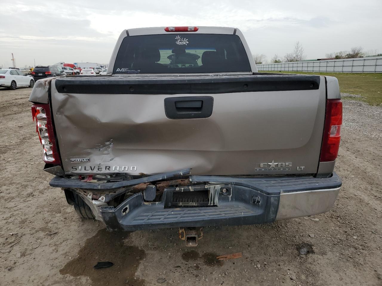 2007 Chevrolet Silverado - Image 6