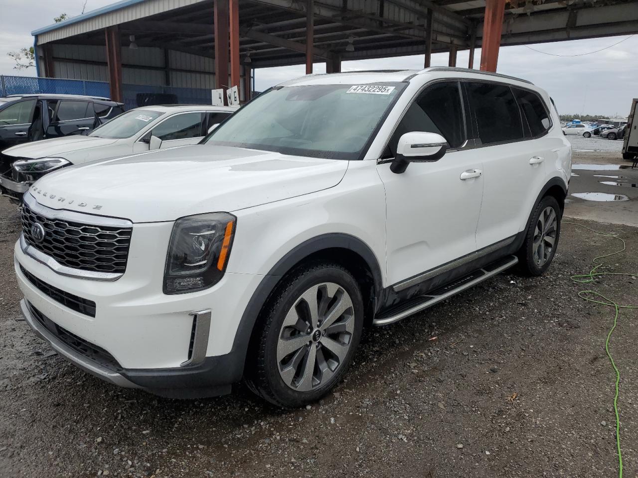 2020 Kia Telluride - Image 1