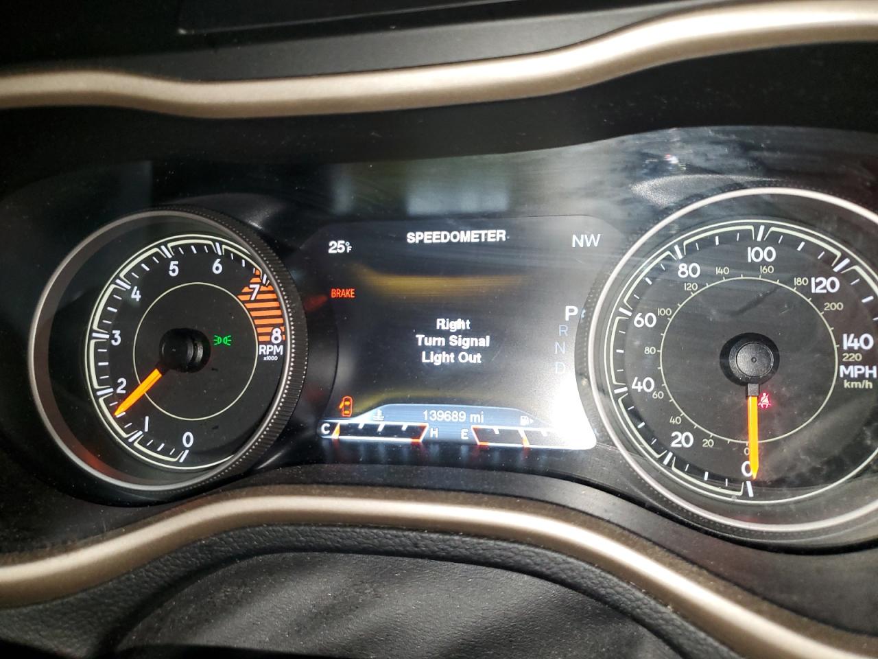 2016 Jeep Grand Cherokee - Image 9