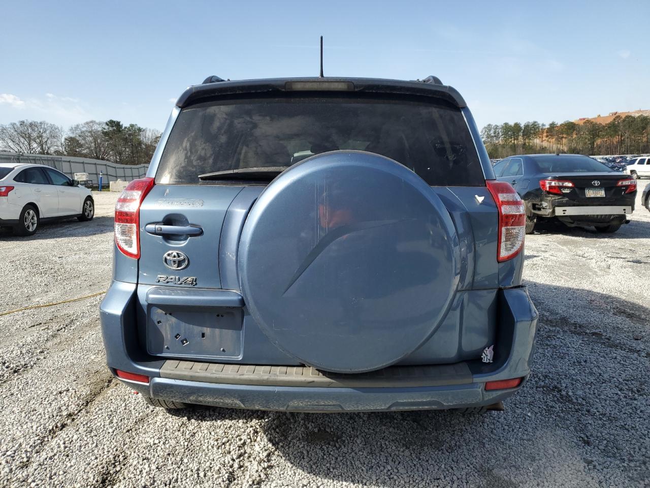 2012 Toyota RAV 4 - Image 6
