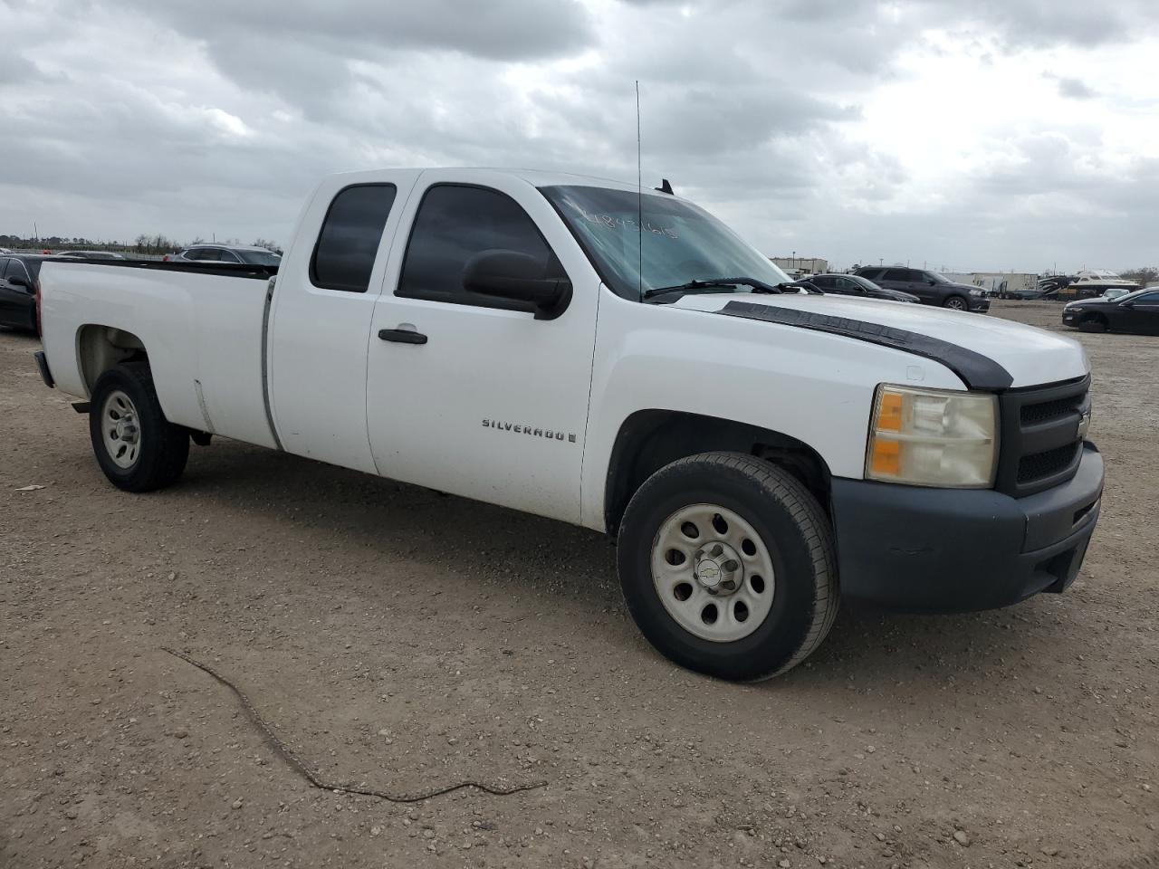 2009 Chevrolet Silverado - Image 4