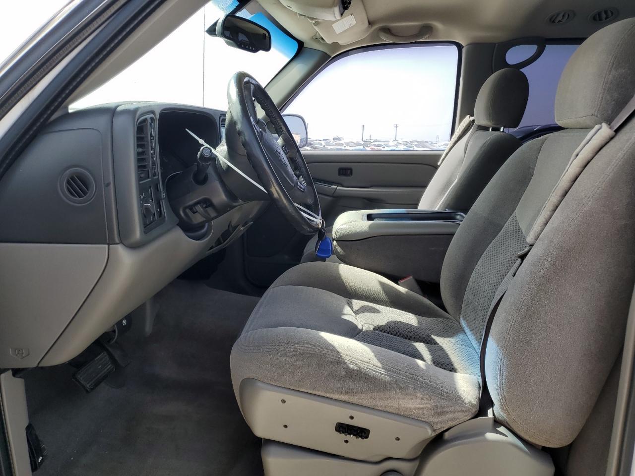2006 Chevrolet Tahoe - Image 7