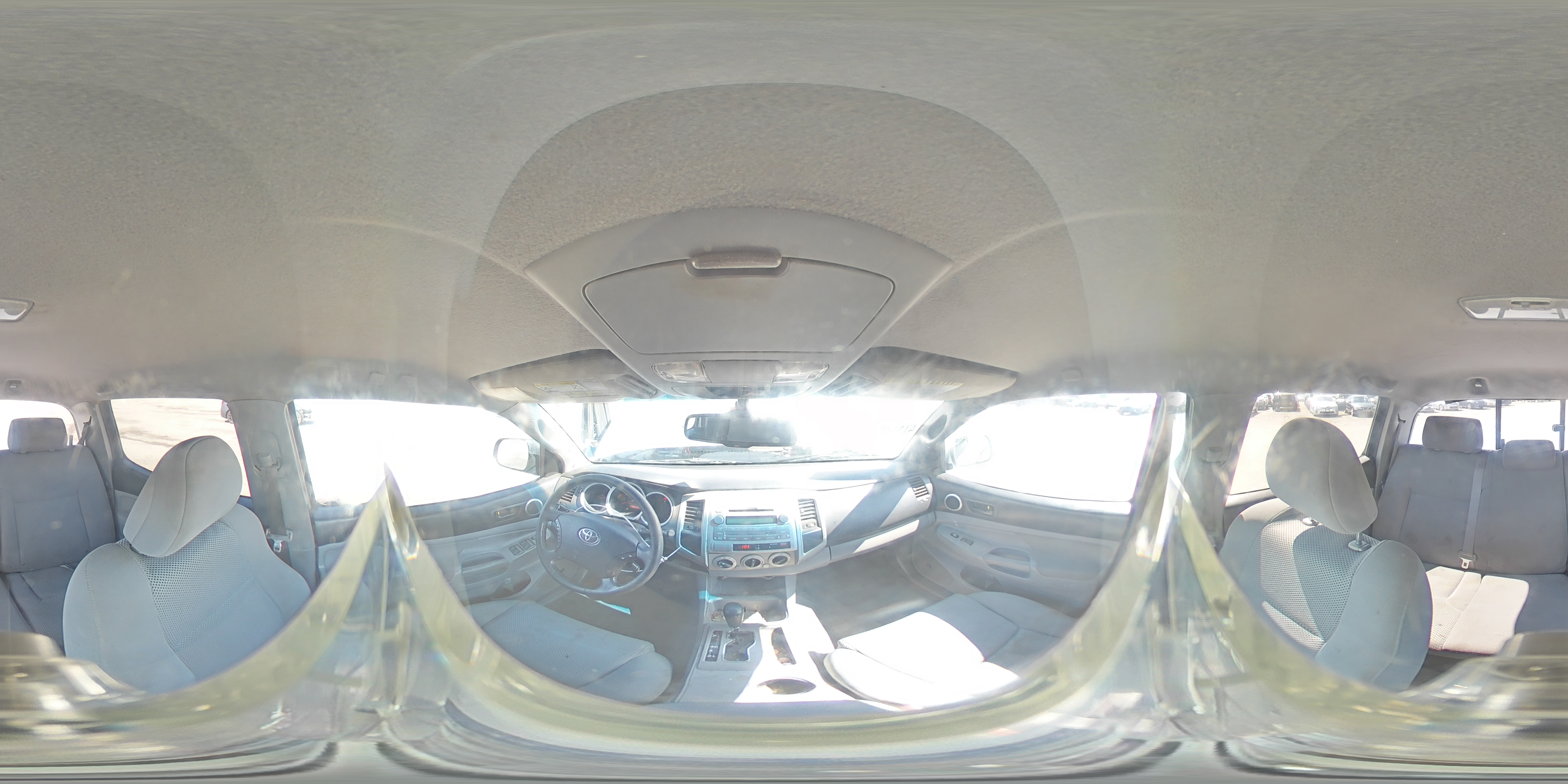 2010 Toyota Tacoma - Image 12