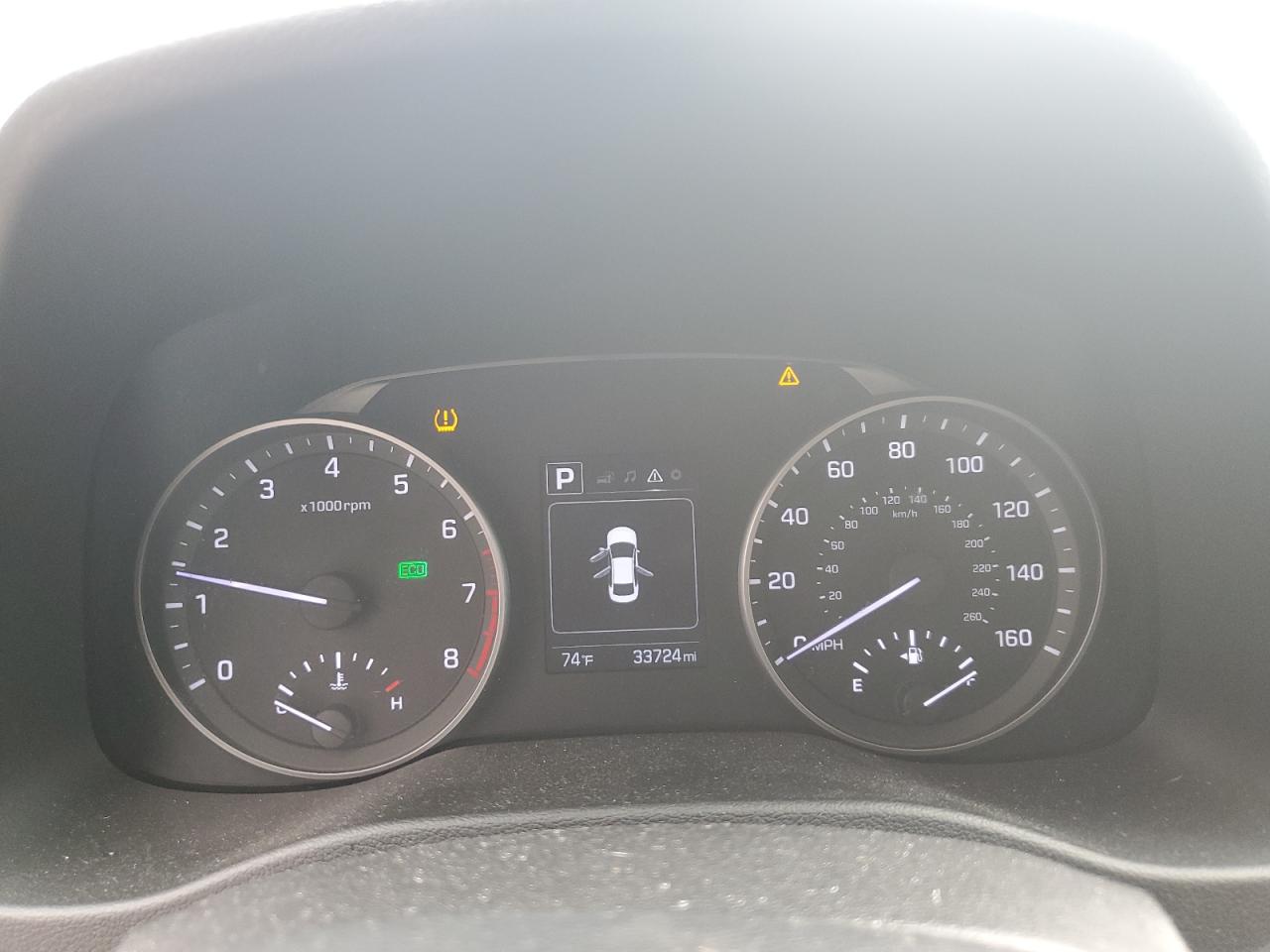 2018 Hyundai Elantra - Image 9