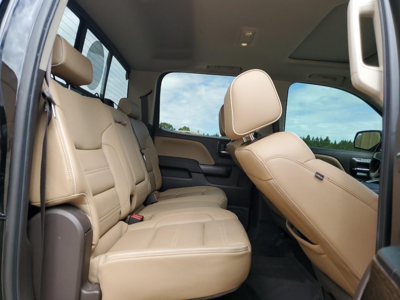 2018 GMC Sierra - Image 10