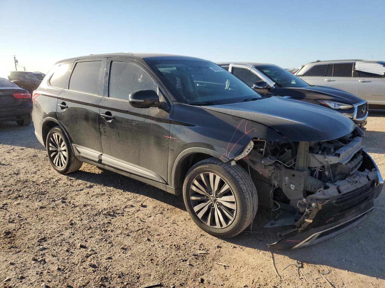 2019 Mitsubishi Outlander - Image 4