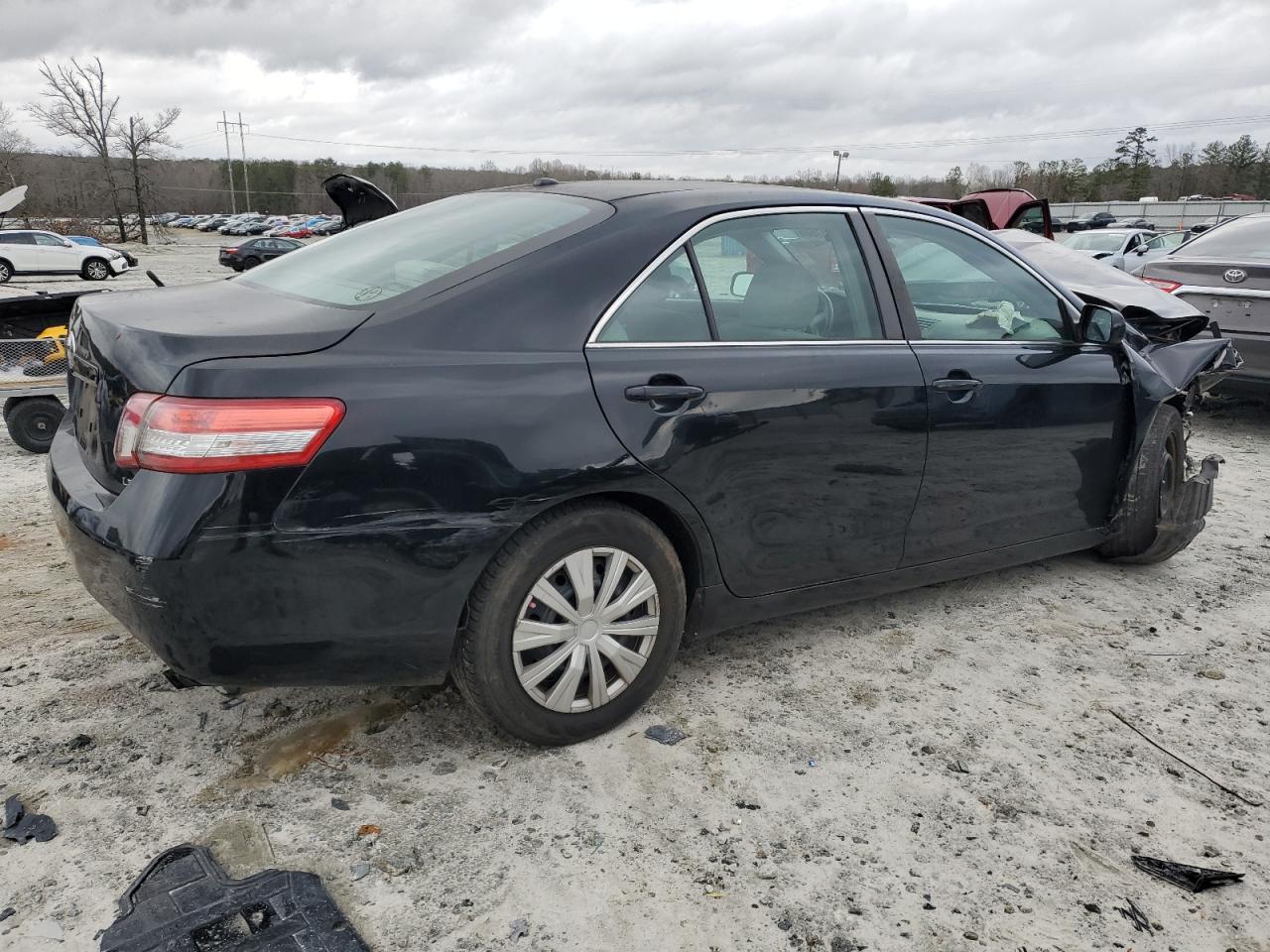 2010 Toyota Camry - Image 3