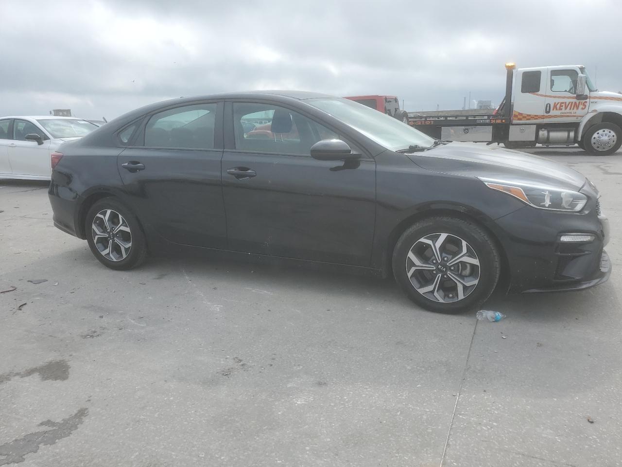 2019 Kia Forte - Image 4