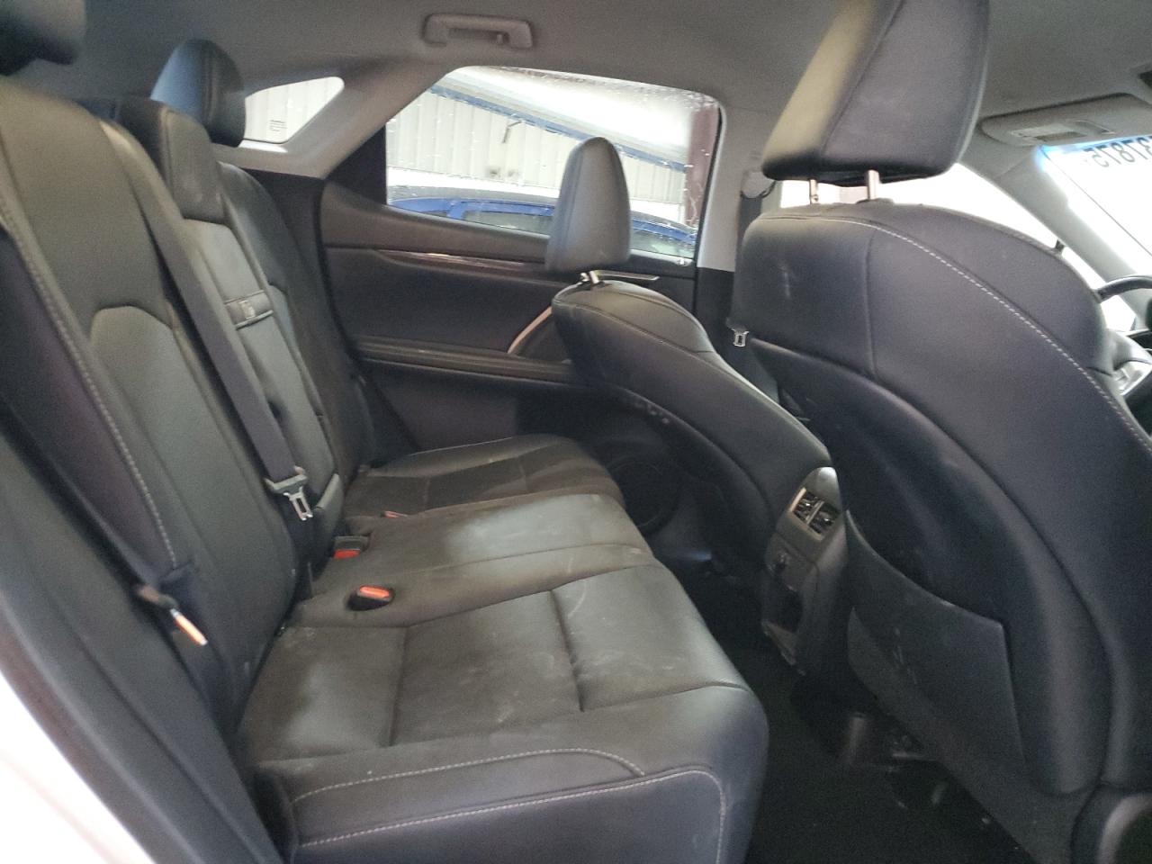 2019 Lexus RX - Image 11