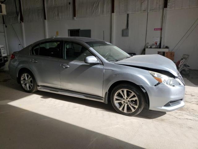 Sedans SUBARU LEGACY 2014 Srebrny