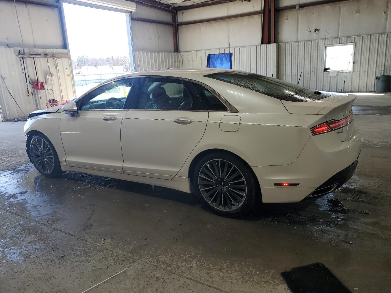 2016 Lincoln MKZ - Image 2