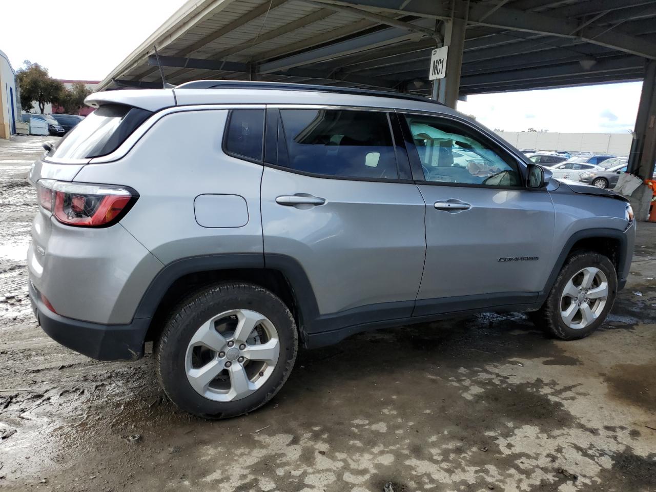 2019 Jeep Compass - Image 3
