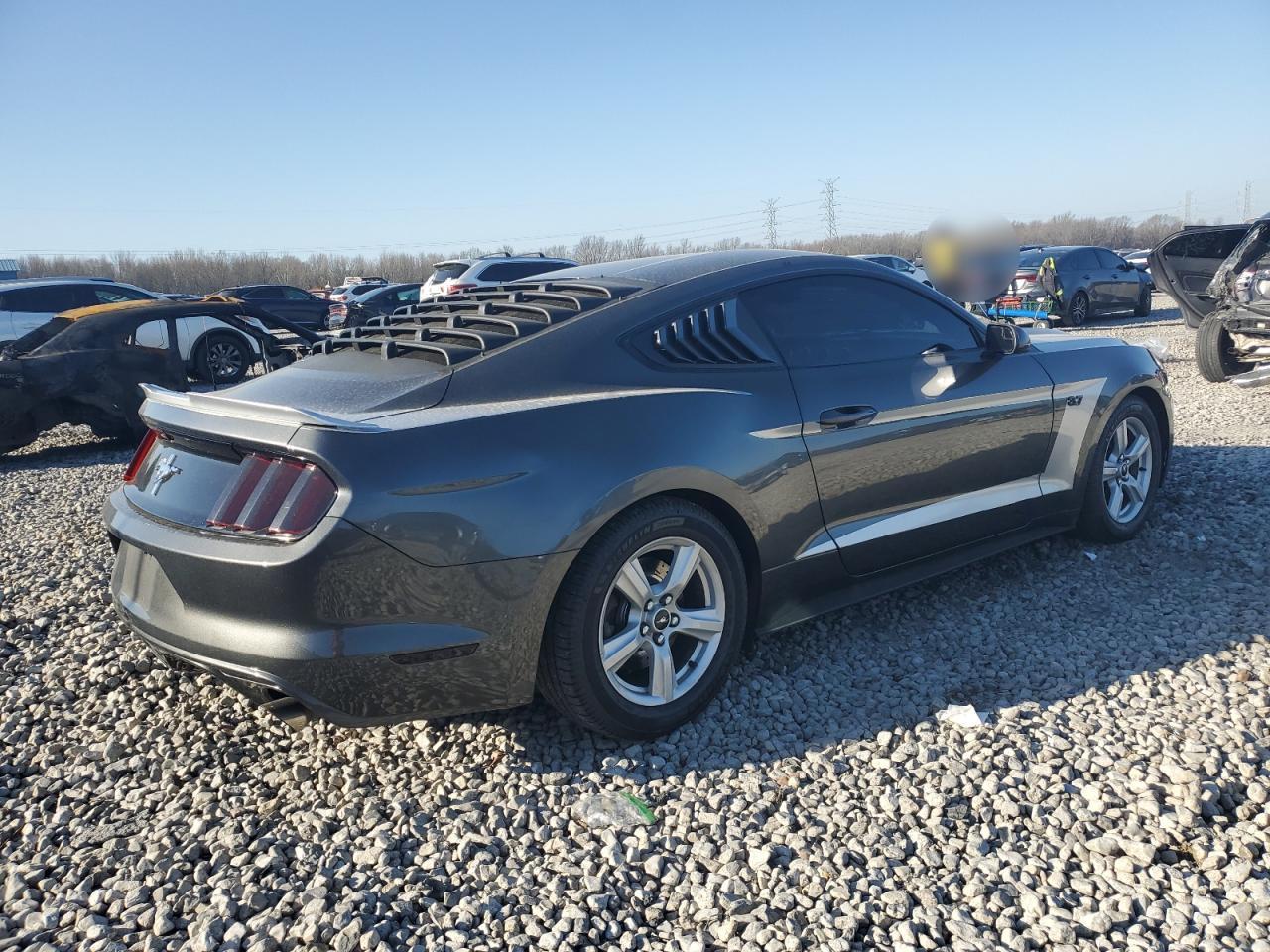 2015 Ford Mustang - Image 3