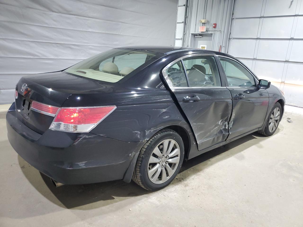 2011 Honda Accord - Image 3