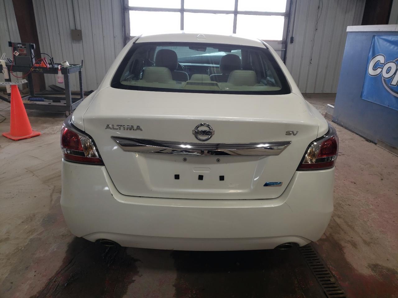 2014 Nissan Altima - Image 6