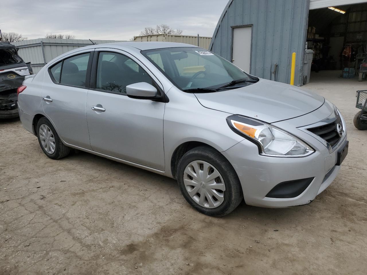 2018 Nissan Versa - Image 4