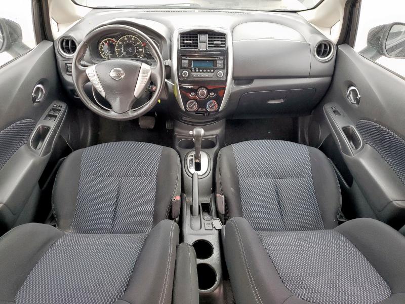  NISSAN VERSA 2015 Czarny