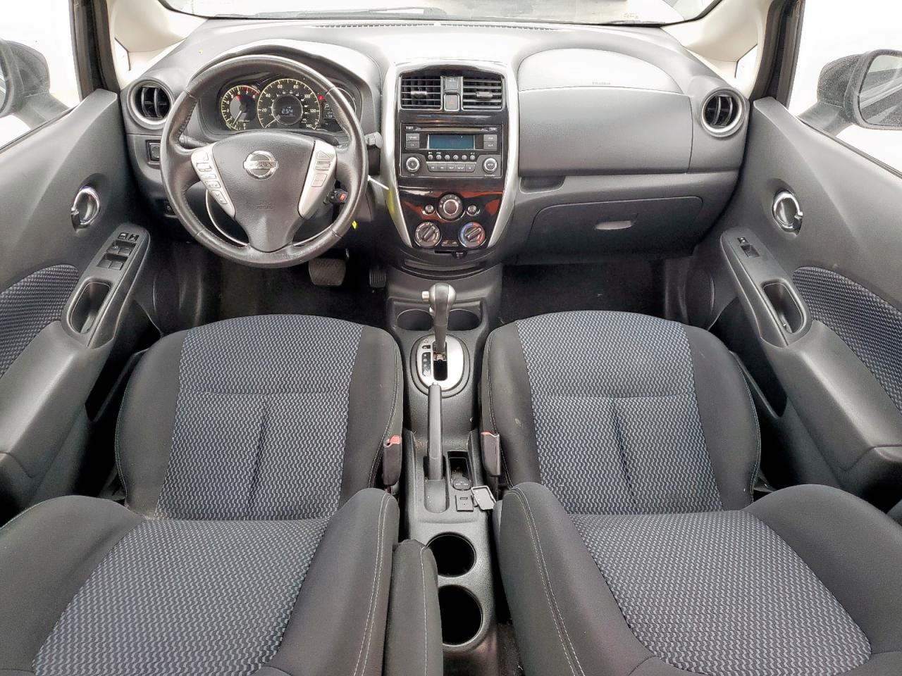 2015 Nissan Versa - Image 8