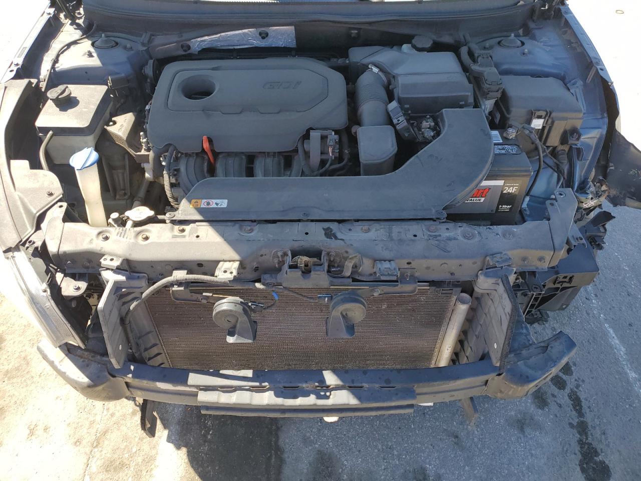 2015 Hyundai Sonata - Image 11