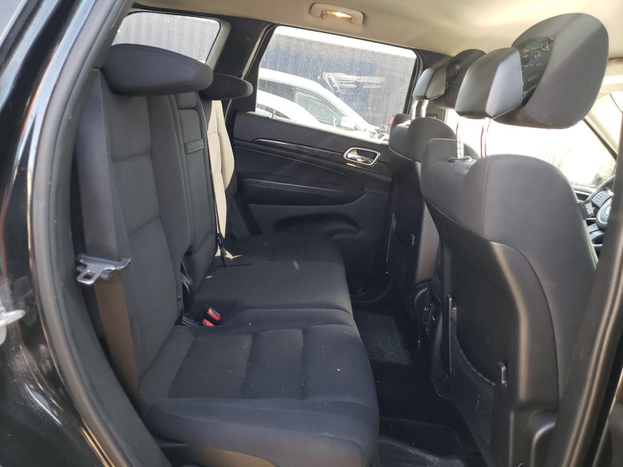 2011 Jeep Grand Cherokee - Image 11