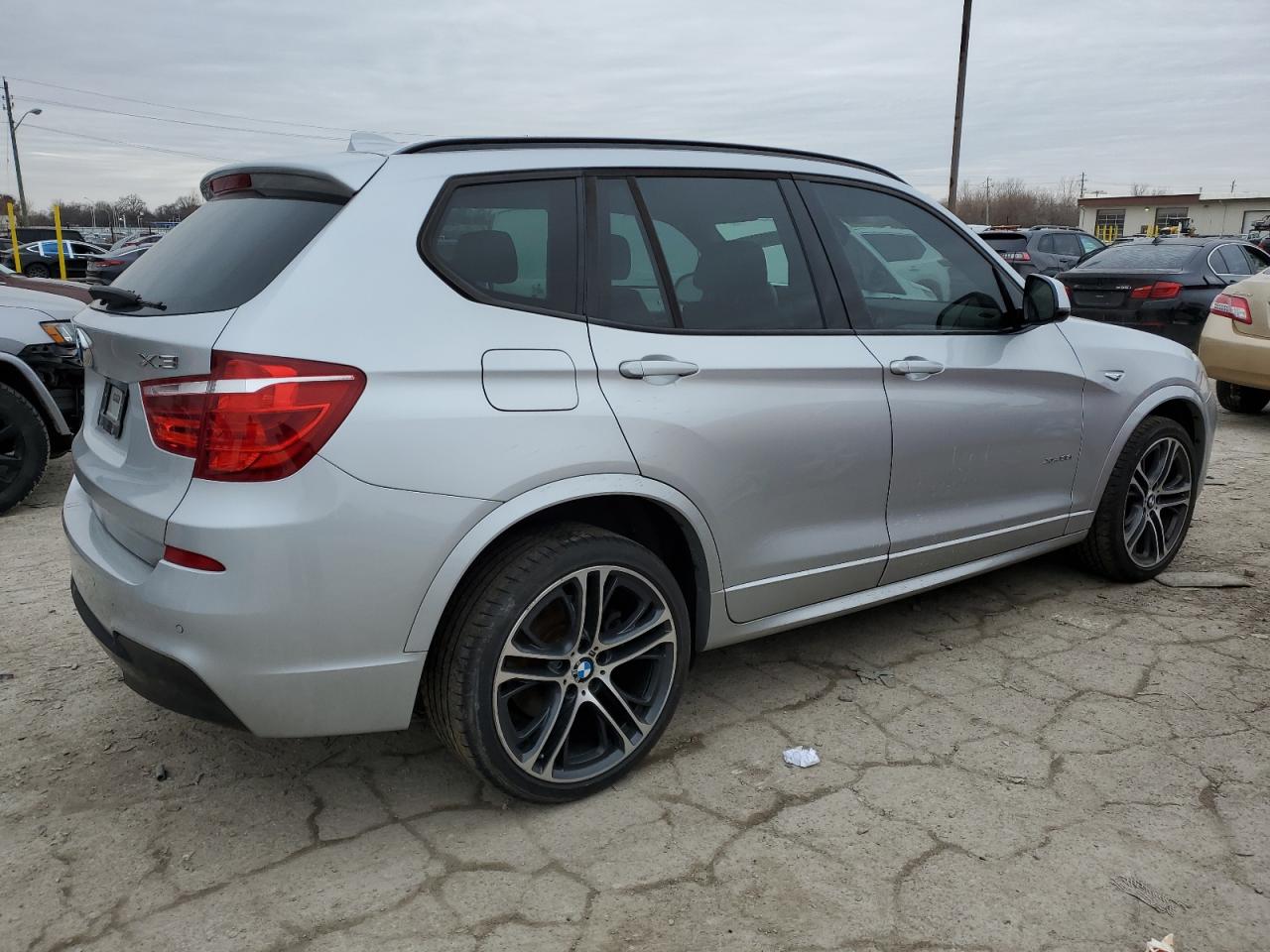 2015 BMW X3 - Image 3