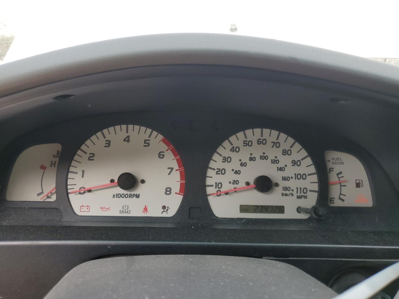 2002 Toyota Tacoma - Image 9