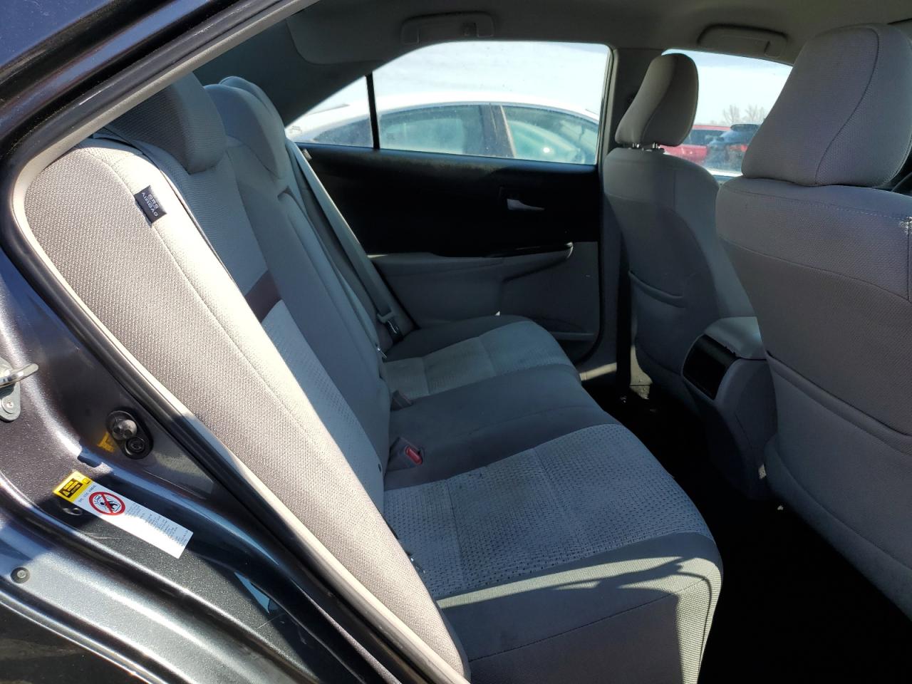 2013 Toyota Camry - Image 11