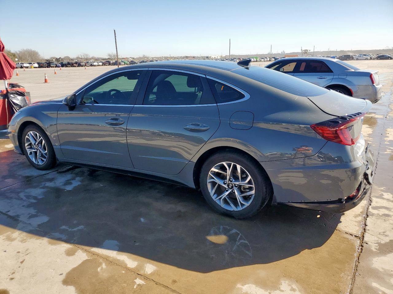 2021 Hyundai Sonata - Image 2