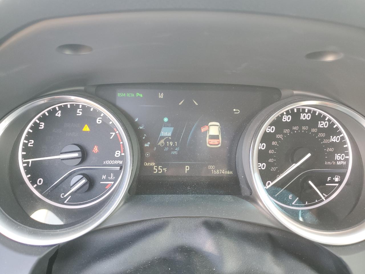 2018 Toyota Camry - Image 9