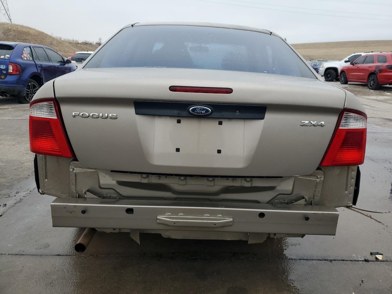 2005 Ford Focus - Image 6
