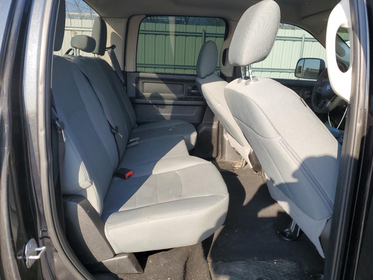 2018 RAM 1500 - Image 10